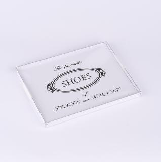 Olaf Nicolai - The Favorite Shoes of Texte zur Kunst.