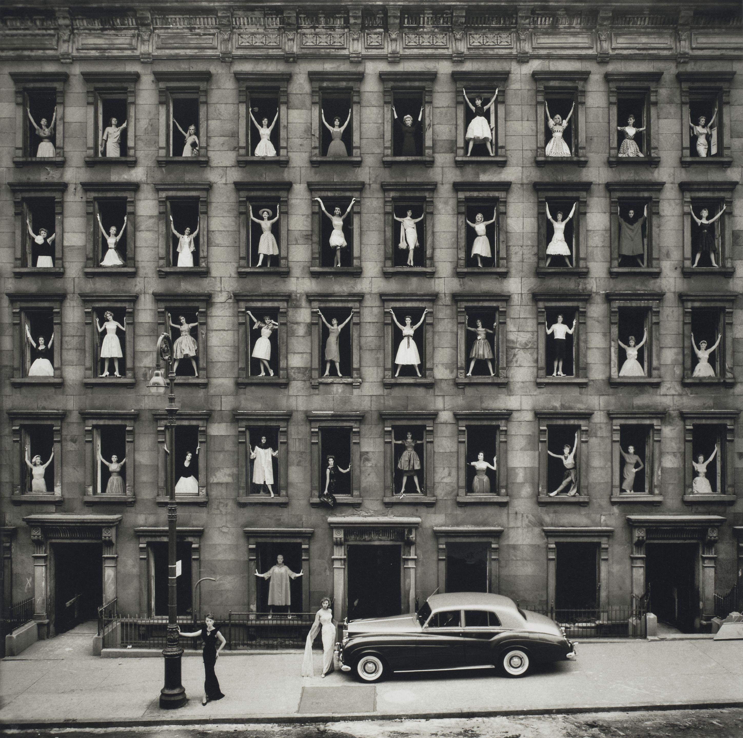 Ormond Gigli - Girls in the Windows, New York City