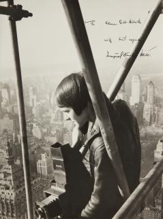 Oscar Graubner - Margaret Bourke-White atop the Chrysler Building (close up)