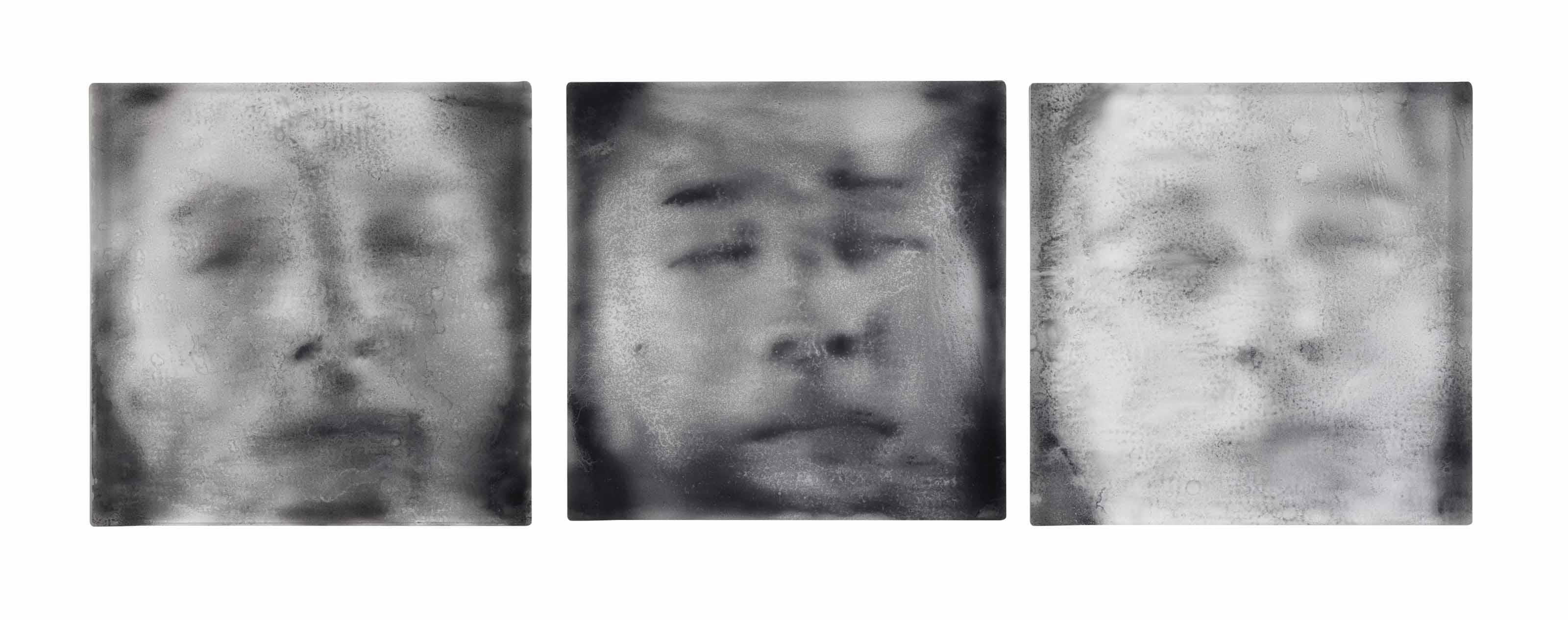 Oscar Muñoz - Narcisos