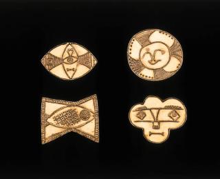 Pablo Picasso - Quatre médailles d\'or