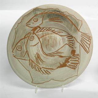 Pablo Picasso - Trois Poissons Sur Fond Gris (A.R. 396)