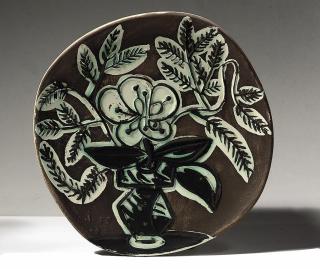 Pablo Picasso - Vase with Bunch (A.R. 303)