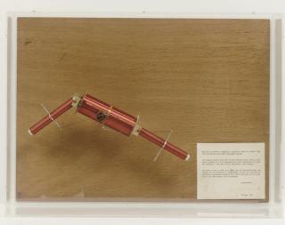 Panamarenko - Reis naar de sterren - Model for a magnetic spaceship