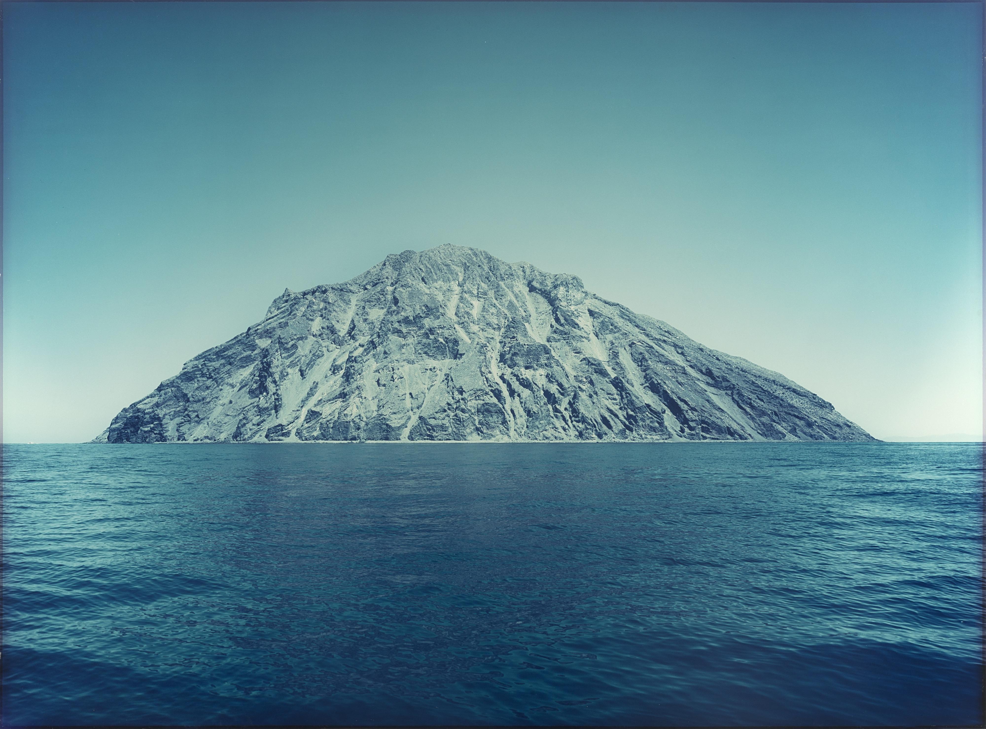 Paola Pivi - Alicudi 2001