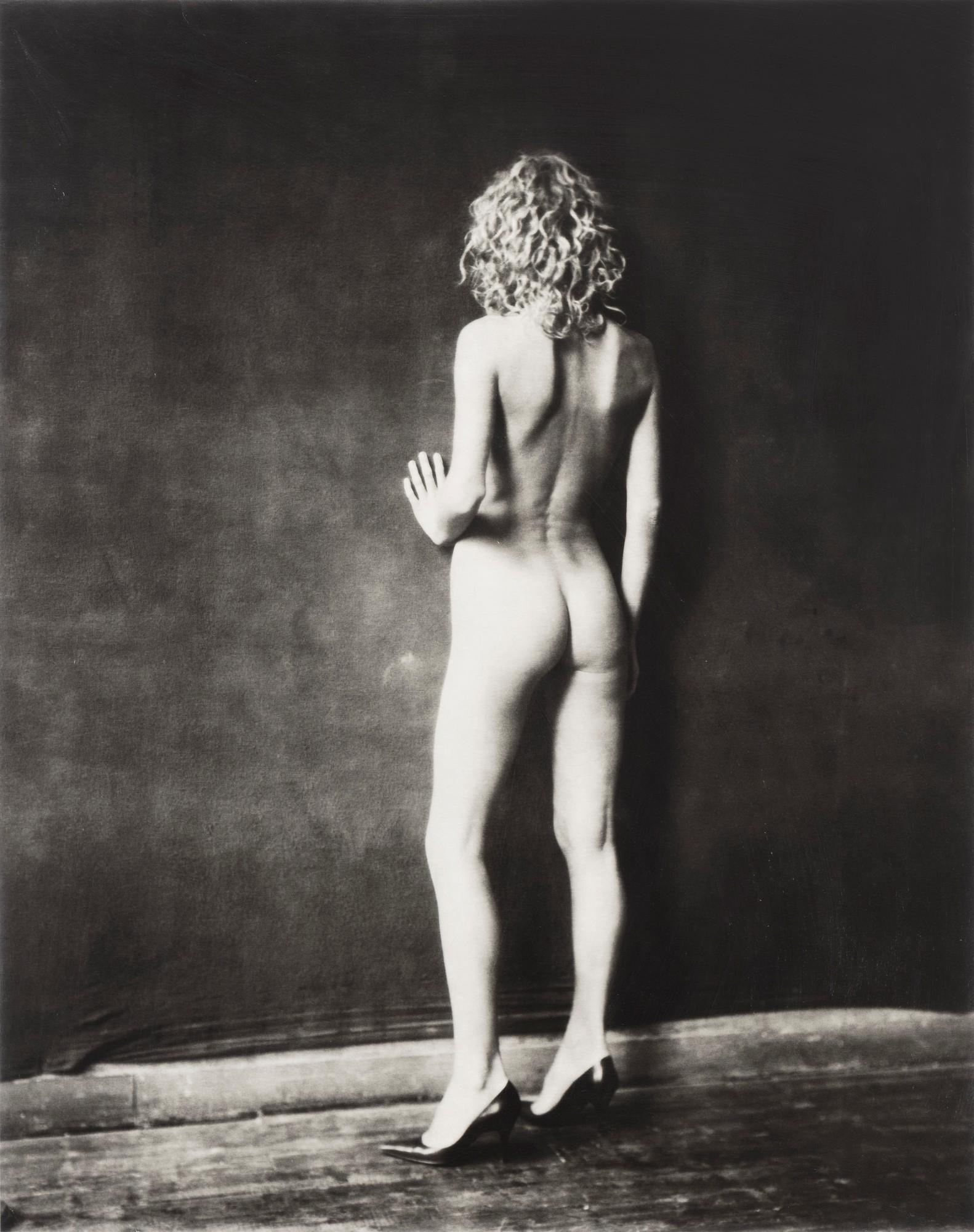 Paolo Roversi - Eva, Studio rue des Martyrs, Paris, 2002