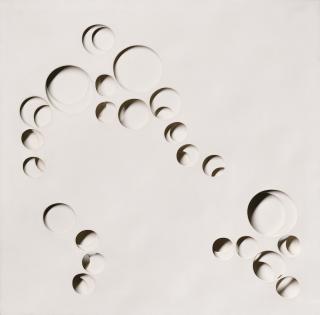 Paolo Scheggi - Intersuperficie curva bianca