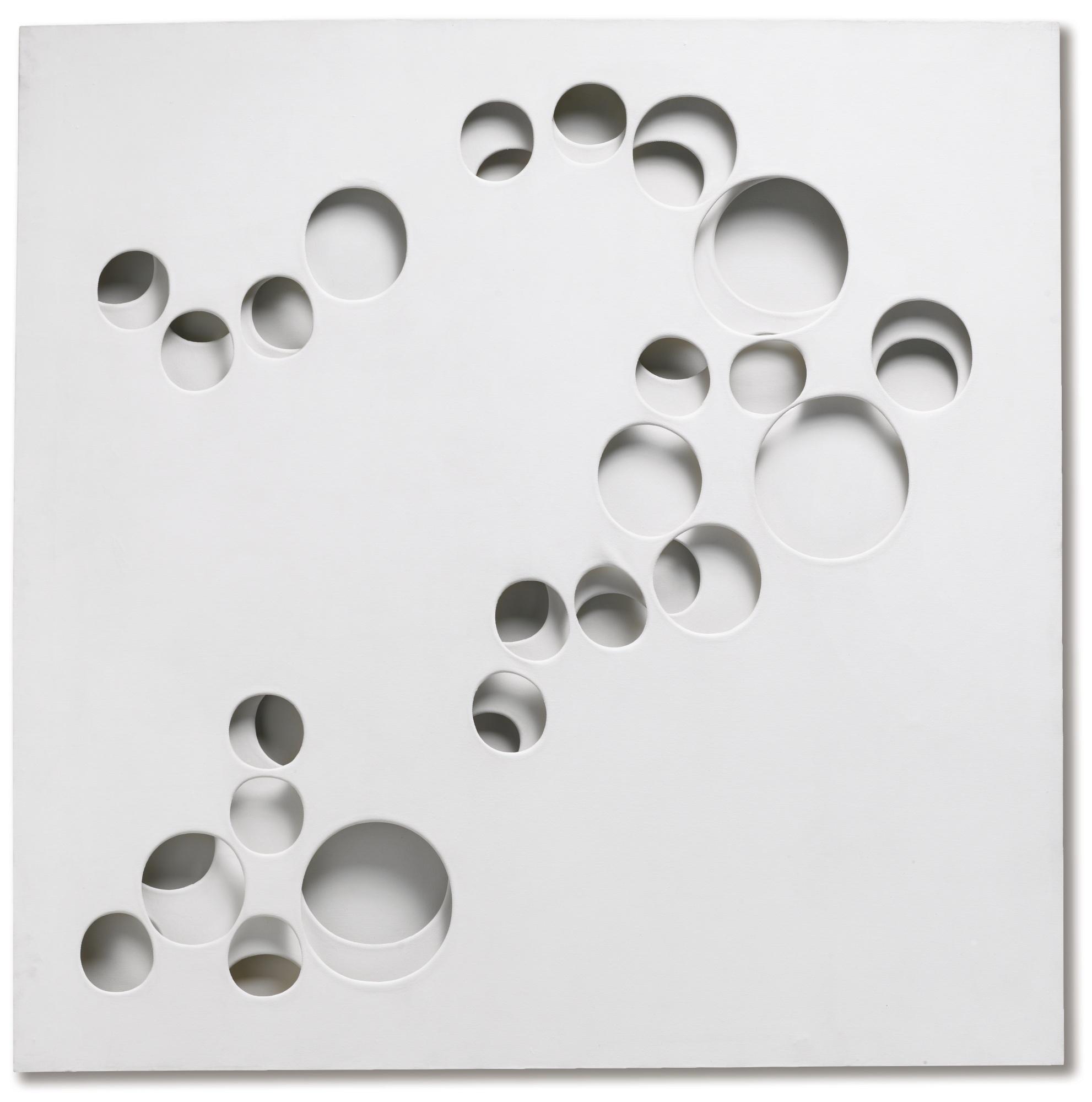 Paolo Scheggi - Intersuperficie Curva Bianca