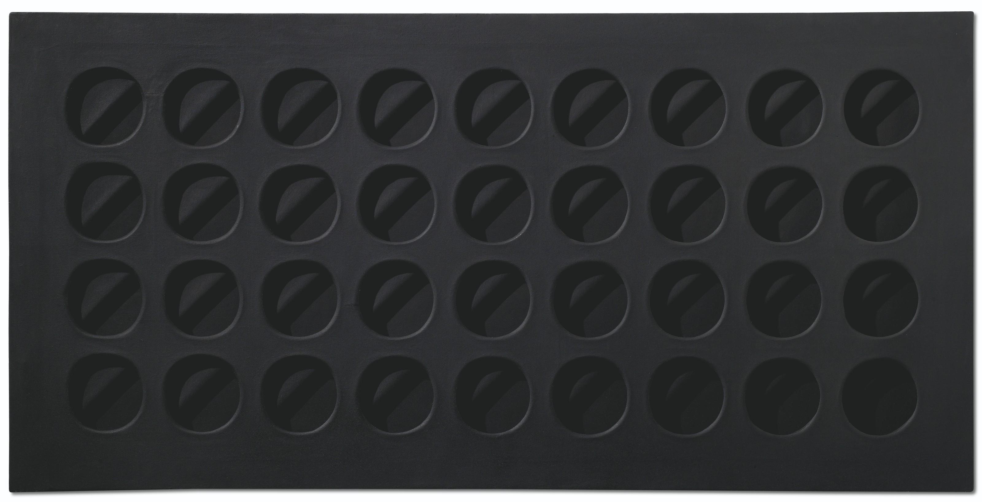 Paolo Scheggi - Intersuperficie curva nera