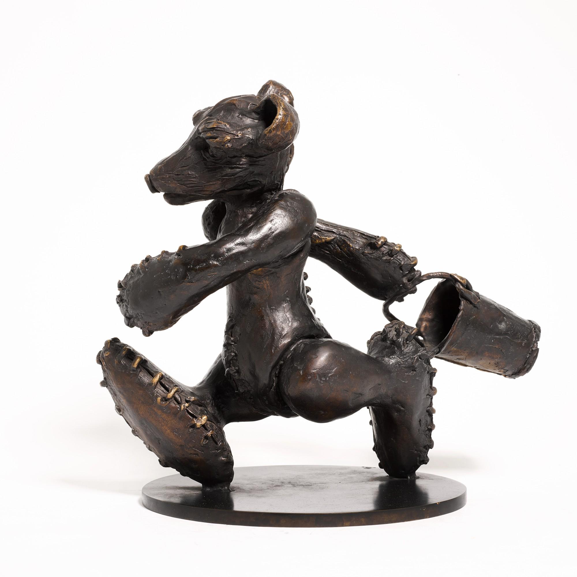 Patrick O\'Reilly - Bear with Bucket