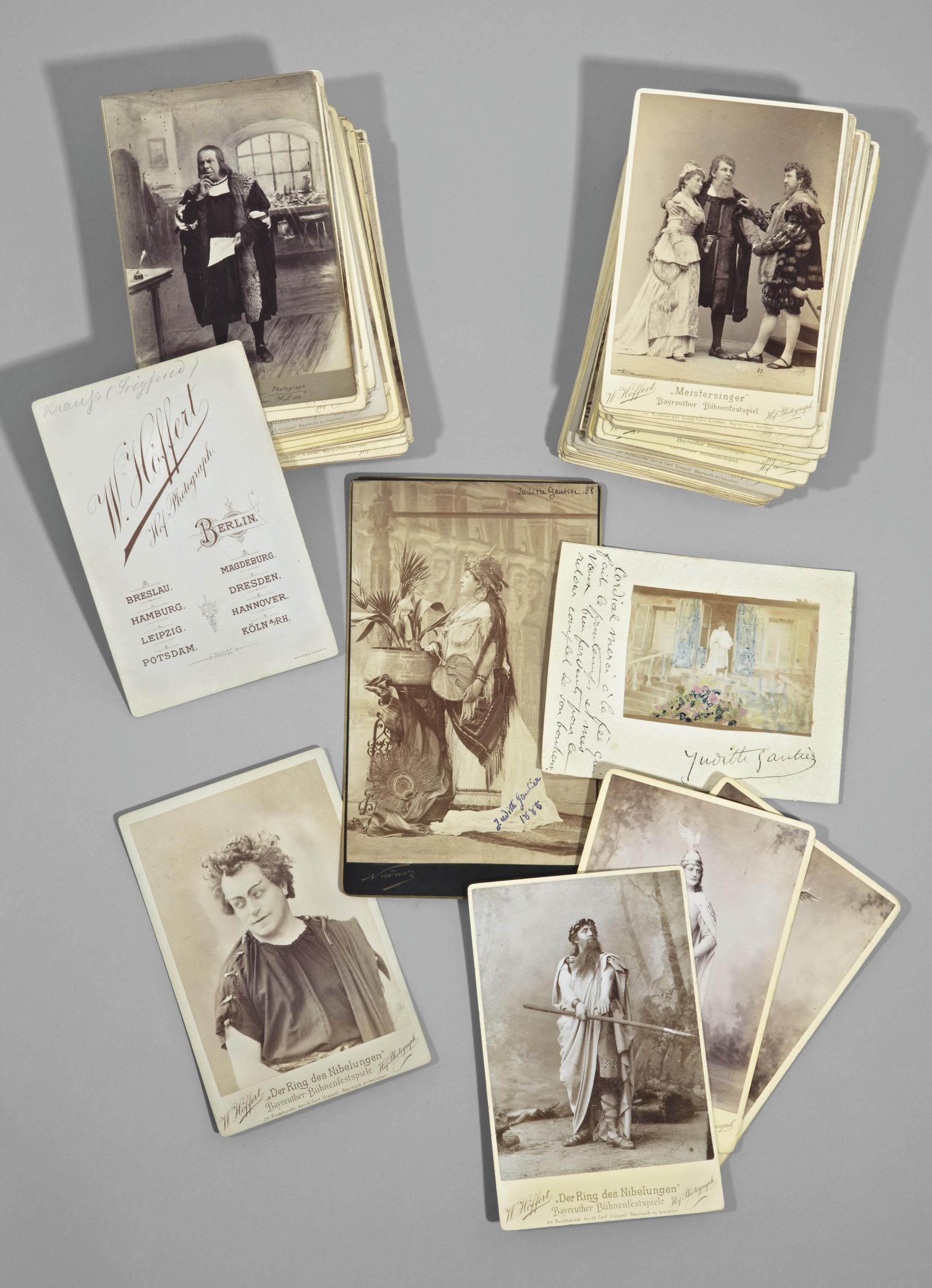 Paul Nadar - Meister Singer, Bayreuther Bühnenfestspiel Lohengrin, Der Ring des Nibelungen et théatre Richard Wagner, Allemagne, vers 1899