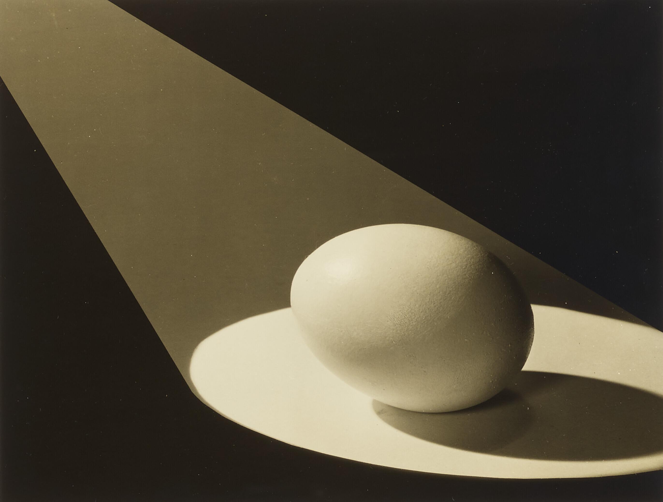 Paul Outerbridge Jr. - Egg in Spotlight, 1928