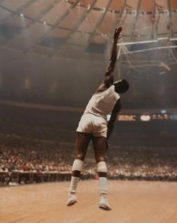 Paul Pfeiffer - Four Horsemen Of The Apocalypse (06)