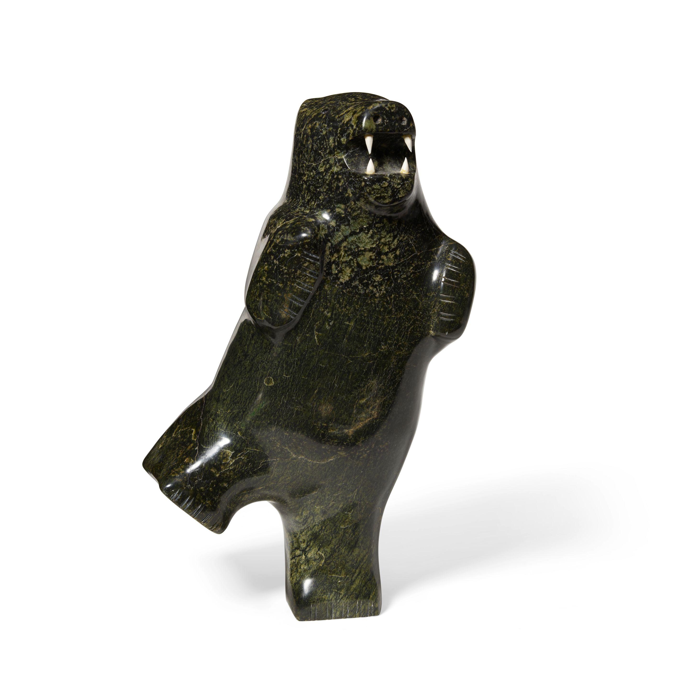 Pauta Saila, R.C.A. - A Pauta Saila, R.C.A. Sculpture