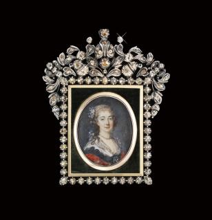 Peter Adolf Hall - A girl, in Van Dyck costume of red satin dress with black scalloped neckline and vandycked lace collar, pearl encrusted pendant brooch, pearl necklace, a floral pompon adorning her upswept auburn hair