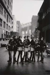 Peter Lindbergh - Cindy Crawford, Tatjana Patitz, Helena Christensen, Linda Evangelista, Claudia Schiffer, Naomi Campbell, Karen Mulder, Stephanie Seymour, American Vogue, Brooklyn, New York, 1991