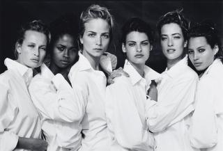 Peter Lindbergh - Estelle Lefébure, Karen Alexander, Rachel Williams, Linda Evangelista, Tatjana Patitz, Christy Turlington, Santa Monica, California, 1988
