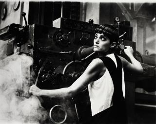 Peter Lindbergh - Fashion study for Comme des Garçons, 11 January 1985