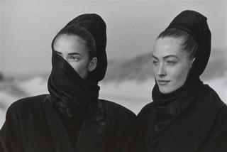 Peter Lindbergh - Linda Spierings and Tatjana Patitz for Azzedine Alaïa, Le Touquet, France, 1986