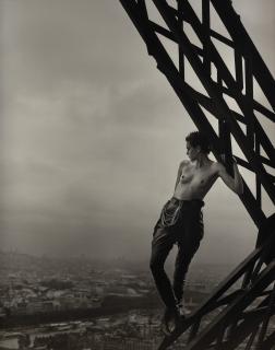 Peter Lindbergh - Mathilde on the Eiffel Tower (Hommage à Marc Riboud), Paris, 1989