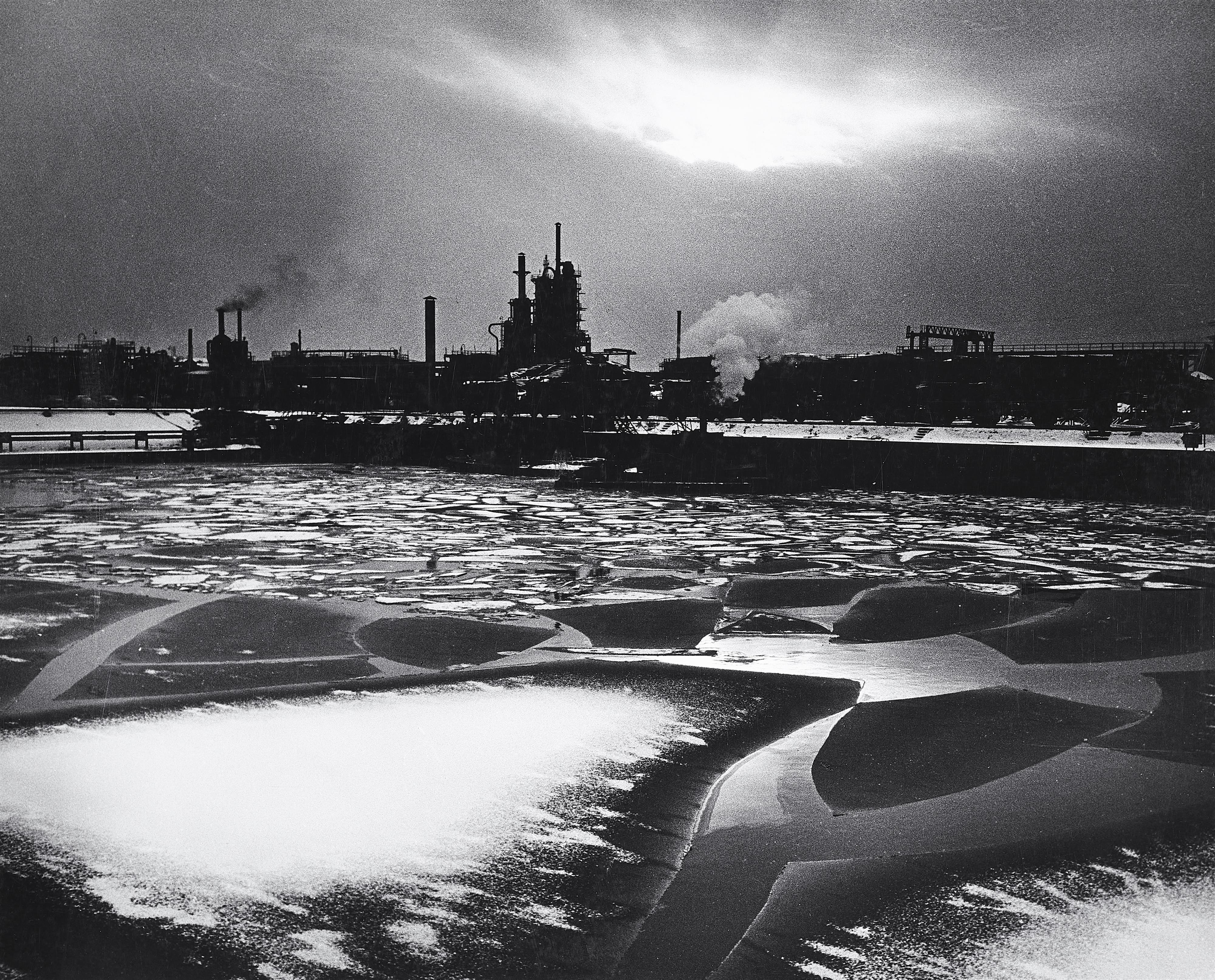 Peter Thomann - Industrielandschaft (Winter im Revier, Stadthafen Essen)