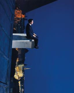 Philippe Ramette - Contemplation irrationnelle, 2005