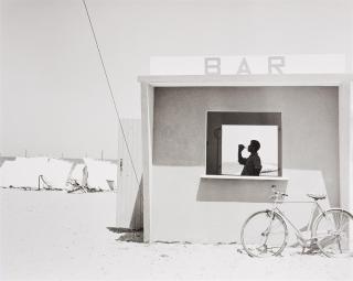 Piergiorgio Branzi - Spiaggia di Senigallia con Bar, Adriatico