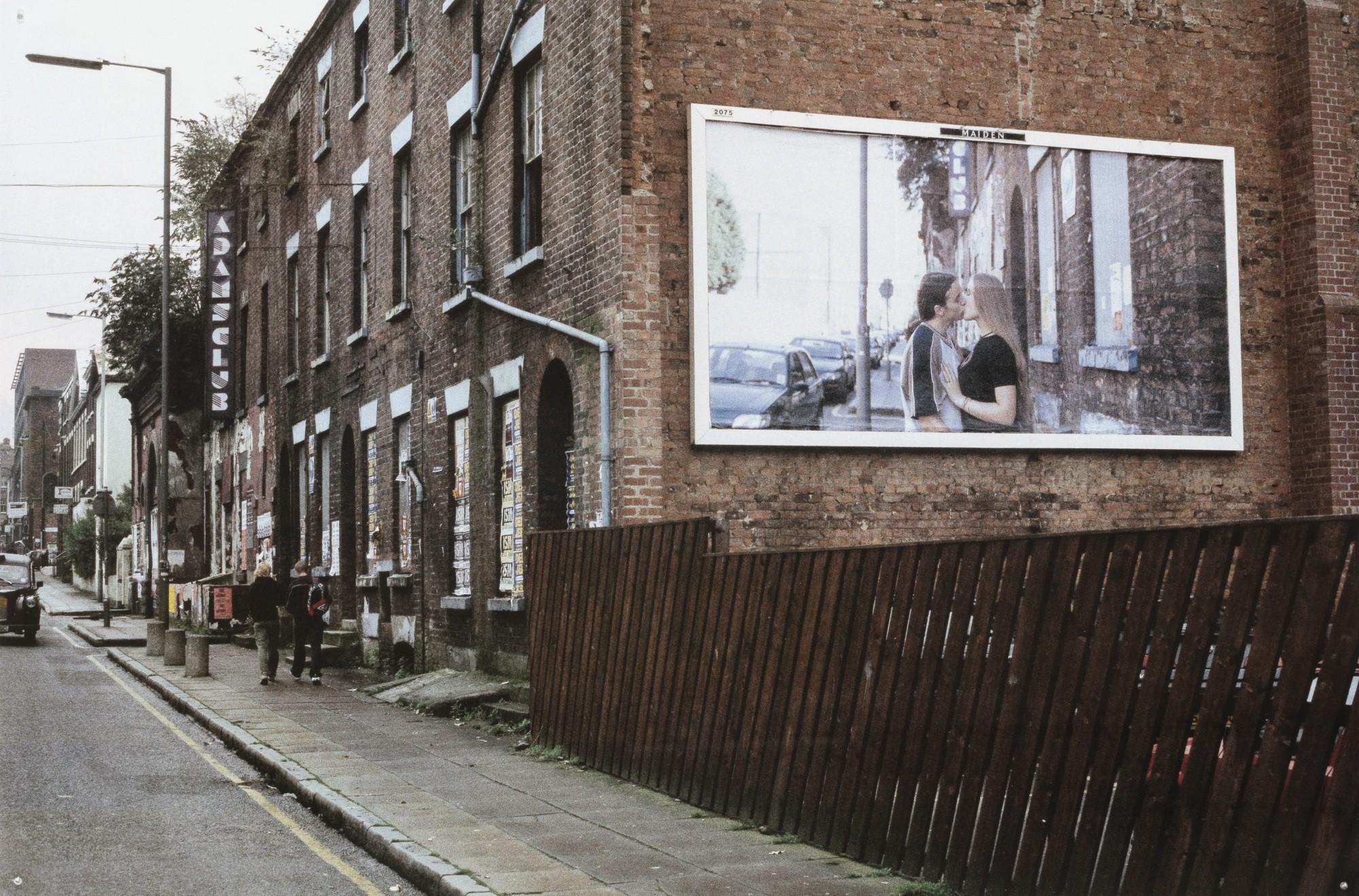 Pierre Huyghe - Club, 2003