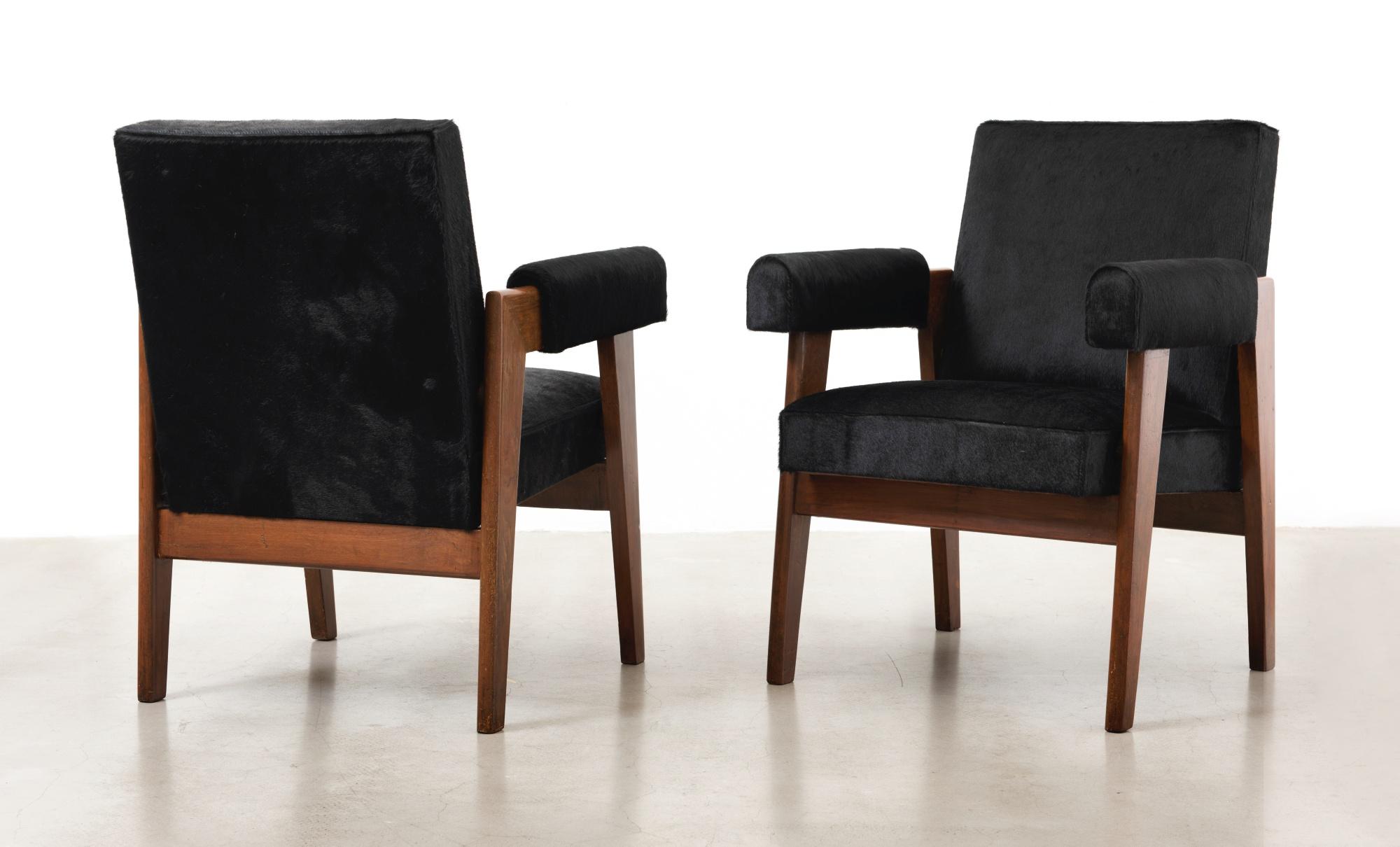 Pierre Jeanneret - Pair Of Advocate Chairs (Hide)