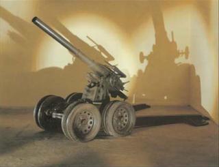 Pino Pascali - Cannone semovente