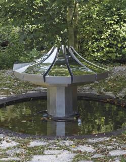 Pol Bury - Fontaine 12 Triangles Concaves Rideau Intérieur