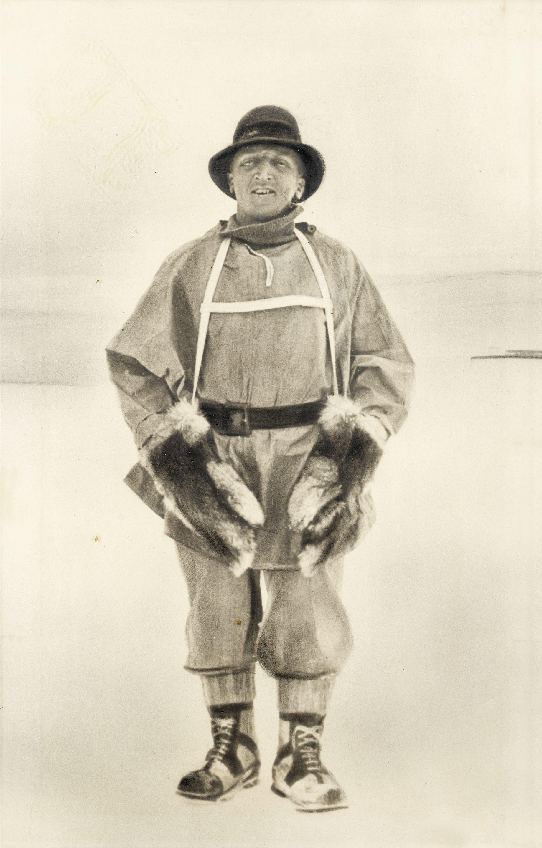 Ponting - Portrait of Lieutenant Henry Robertson Bowers, [1910, printed later]; sold together with a postcard of the same photo (2)
