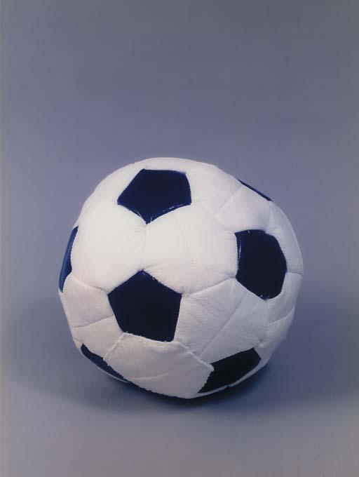 Priscilla Monge - Pelota (Soccer Ball)