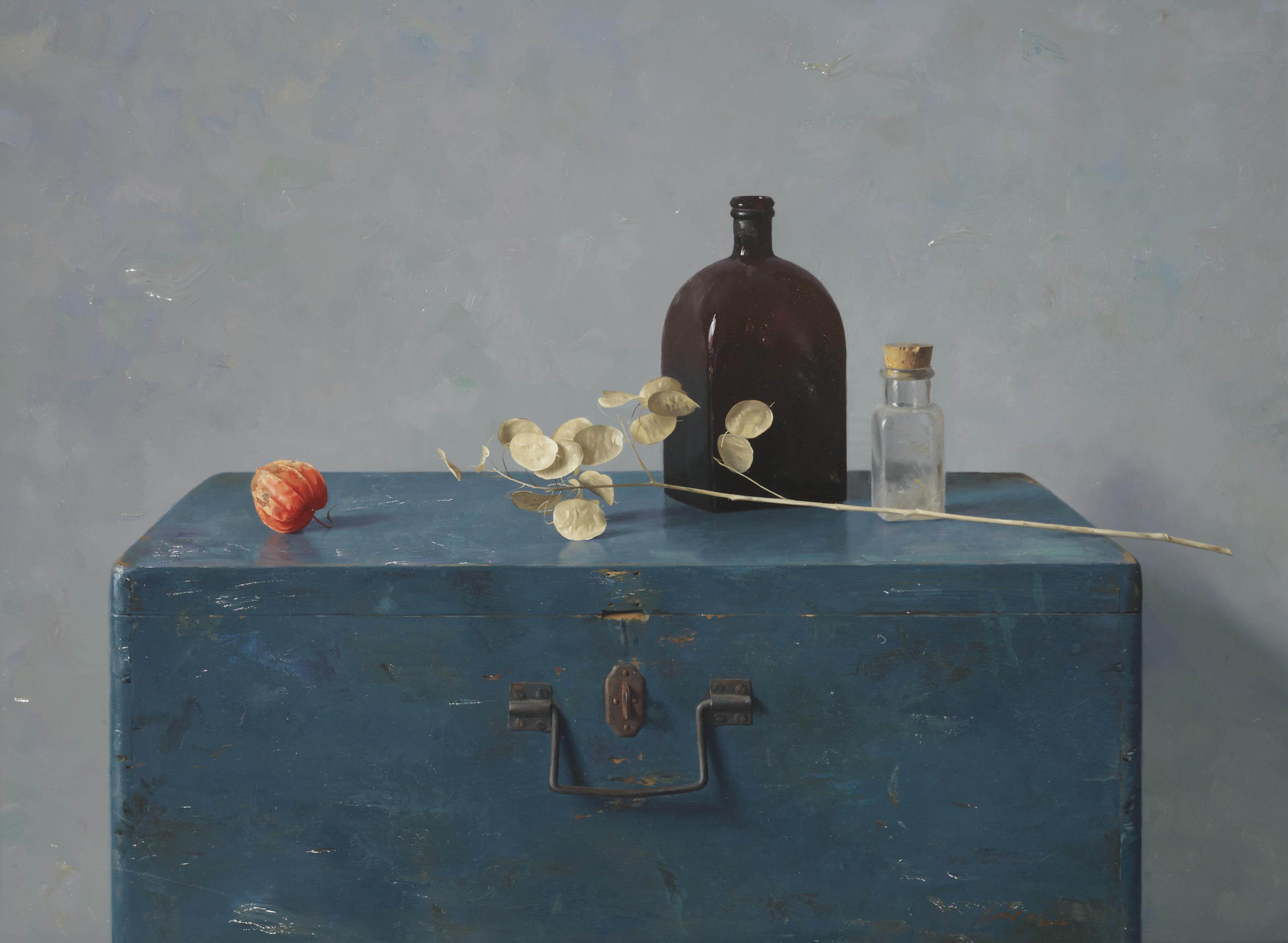 Qiangli Liang - A blue chest