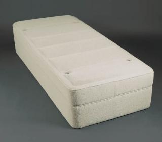 Rachel Whiteread - Daybed