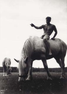 Raymond Voinquel - Nu à cheval