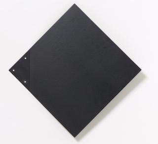 Reiner Ruthenbeck - Quadratplatte mit leicht abgewinkelter Ecke