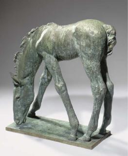 Renée Sintenis - Großes grasendes Fohlen