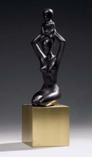 Riccardo Scarpa - Femme agenouillée, portant un enfant sur la tête