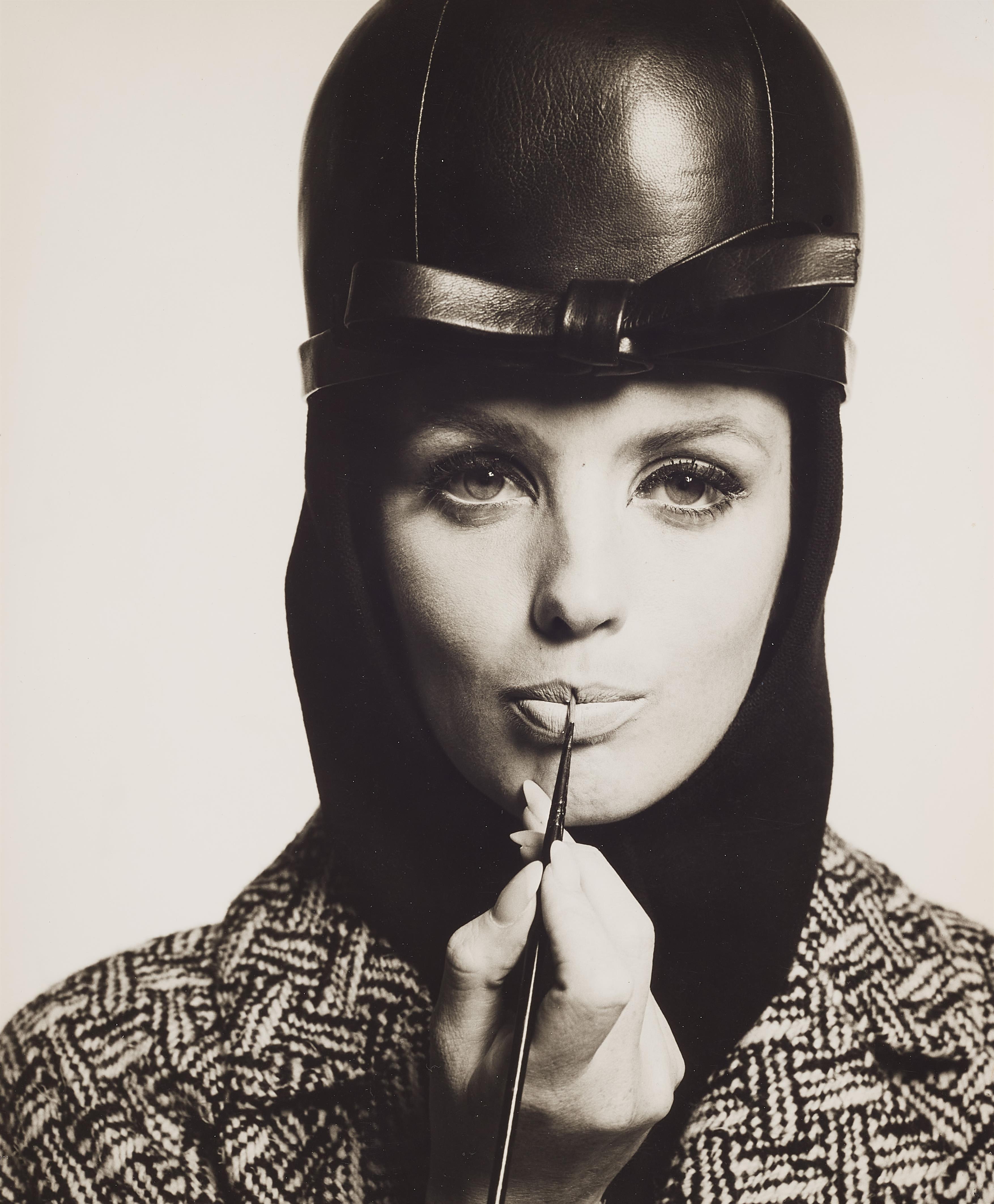 Richard Avedon - Dorothy McGowan (für \'Harper\'s Bazaar\')