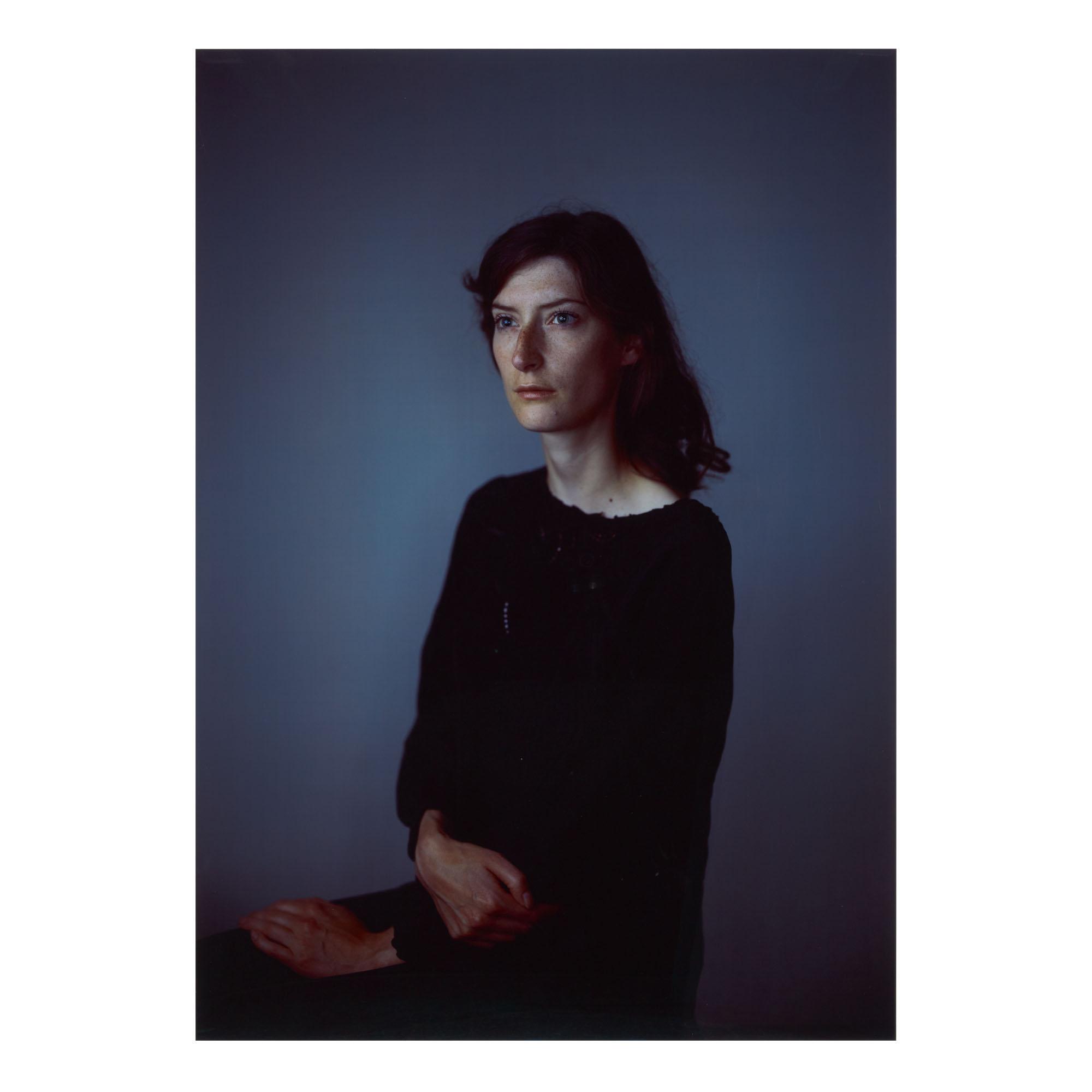 Richard Learoyd - Jasmijn In Black With Hands