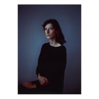 Richard Learoyd - Jasmijn In Black With Hands