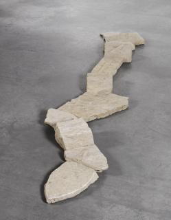 Richard Long - Fossil Line
