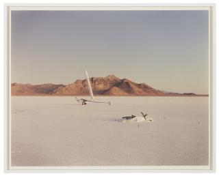 Richard Misrach - Land yacht and Bicycle, Bonneville Salt Flats, 1992