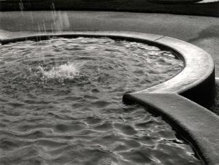 Robert Bothner - Brunnendetail