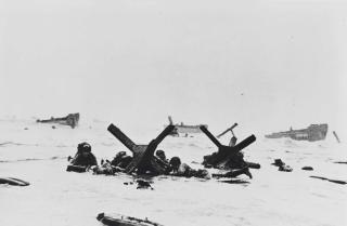 Robert Capa - D-Day, 1944