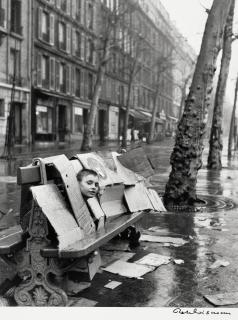 Robert Doisneau - La Maison de Carton, Paris
