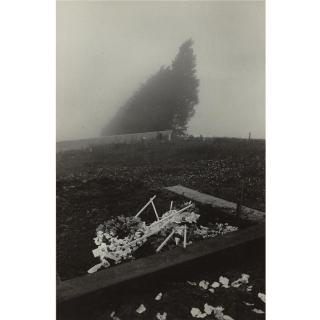 Robert Frank - \'Chinese Cemetery, San Francisco\'