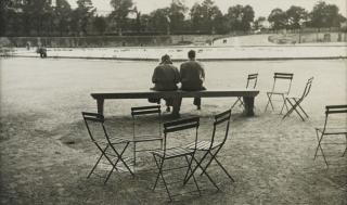 Robert Frank - Paris, 1952Vintage Silver Print, Flush-Mounted To Original Card. On The Reverse, Signed And Dated In Black Ink. Mounted.