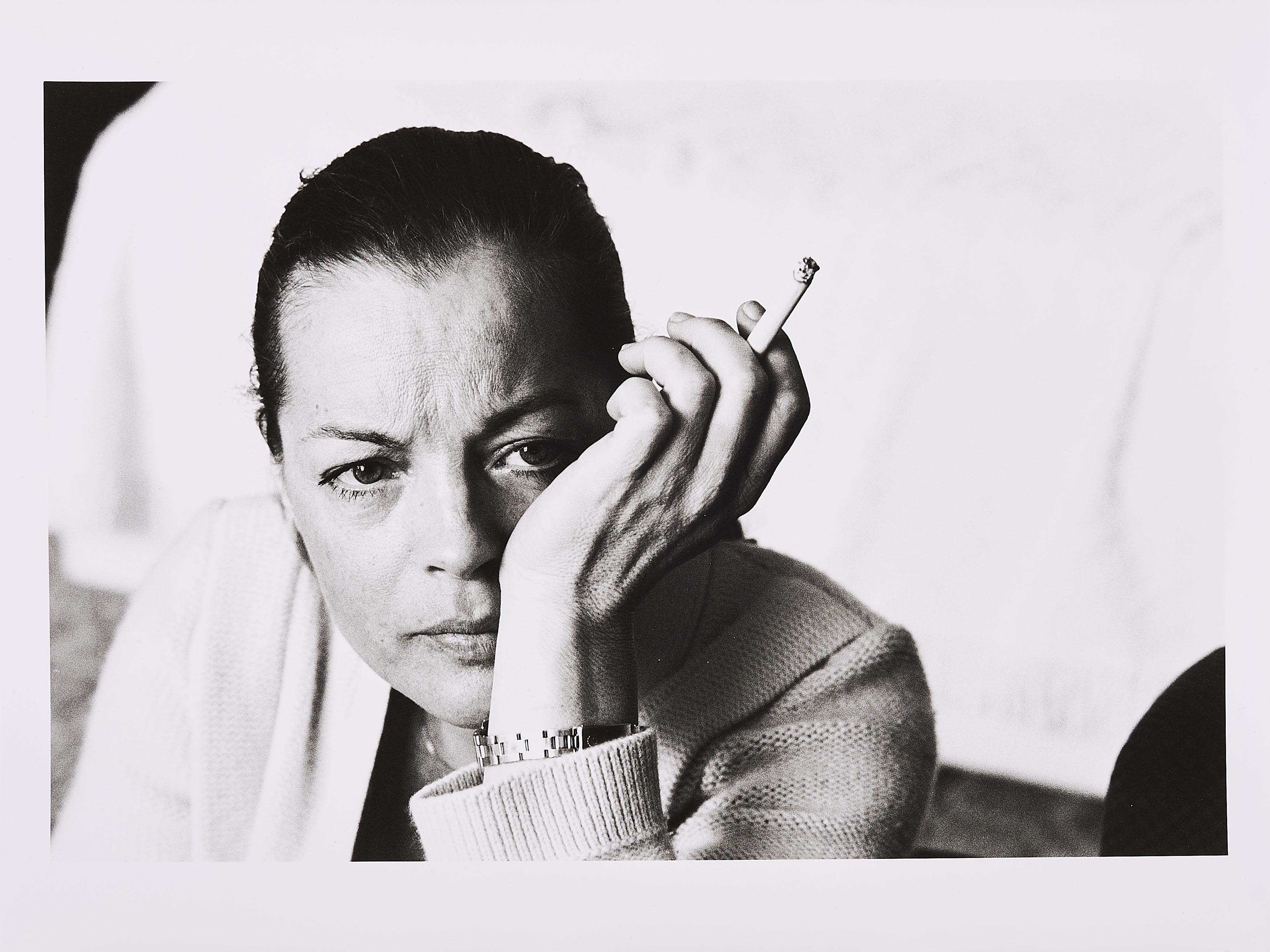 Robert Lebeck - Romy Schneider, Quiberon 1981.